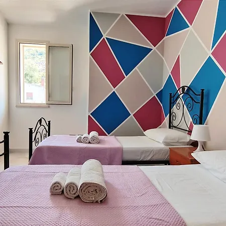 アパート Casa Delle Camelie チェファル