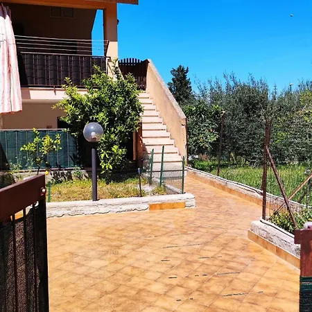 Casa Delle Camelie 公寓 切法卢