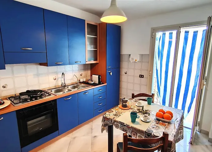 Casa Delle Camelie 아파트 체팔루
